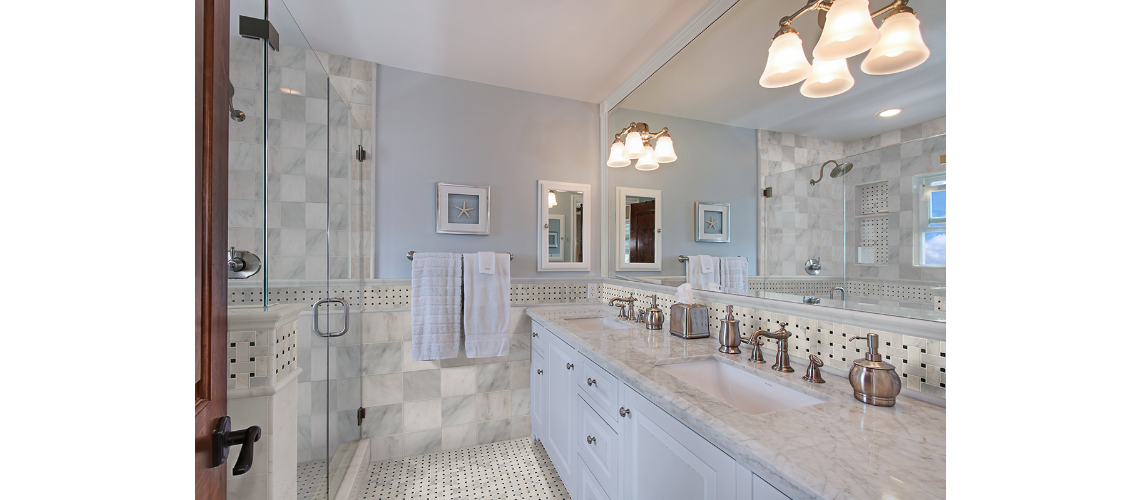 ARABESCATO CARRARA WITH BLACK MARBLE BASKET WEAVE TILE PATTERN HONED IN MESH